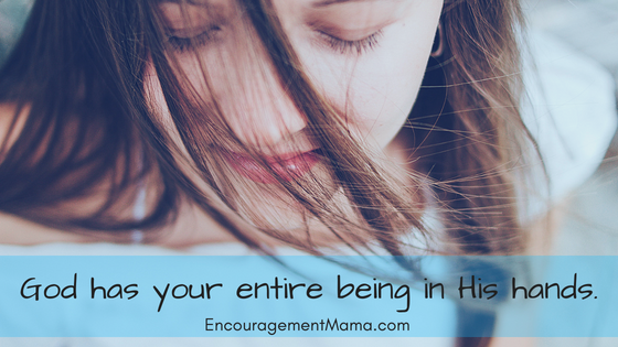 God has you in the palm of His hand encouragementmama.com